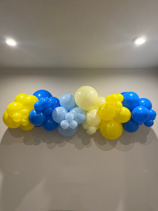 Amalfi Coast Balloon Kit by INVYTE | Blue, Light Blue, Pale Yellow, and Yellow Balloon Garland Kit